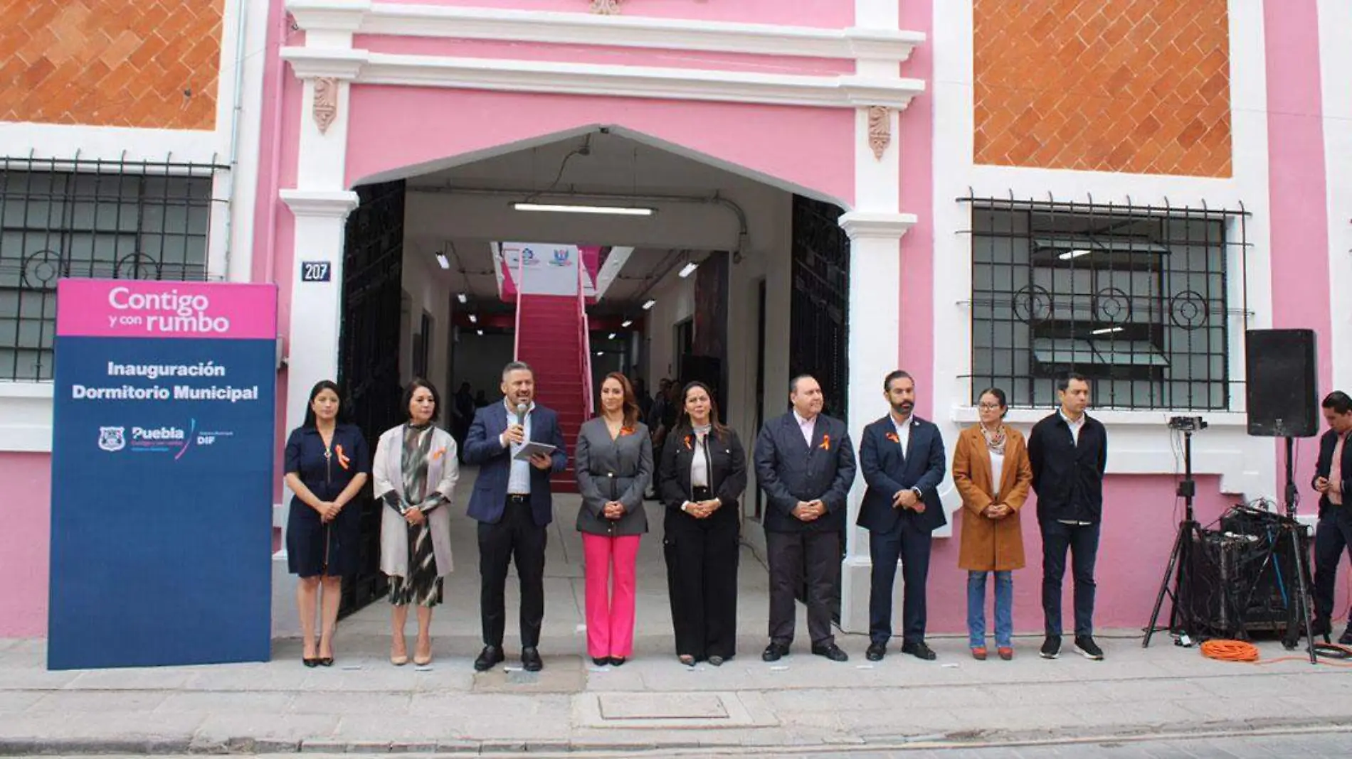 La inauguración del nuevo dormitorio municipal ubicado en la 16 Oriente 207